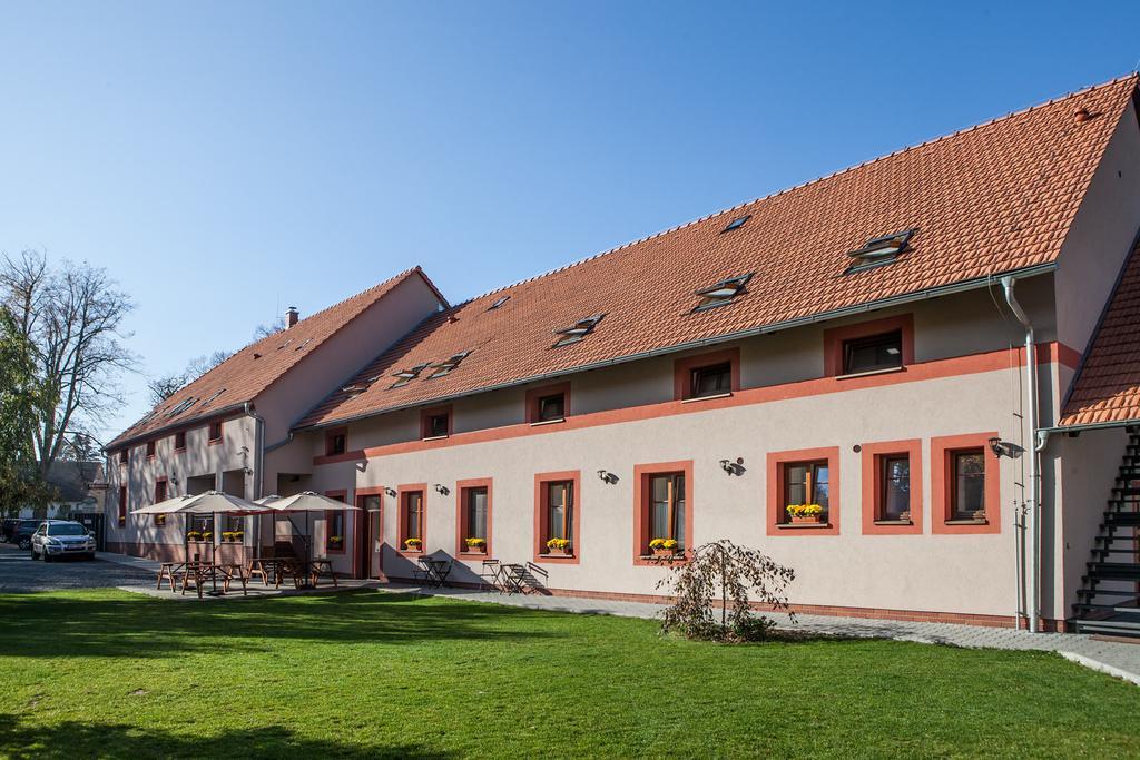 Malíkovice Agropenzion U Bartousku מראה חיצוני תמונה